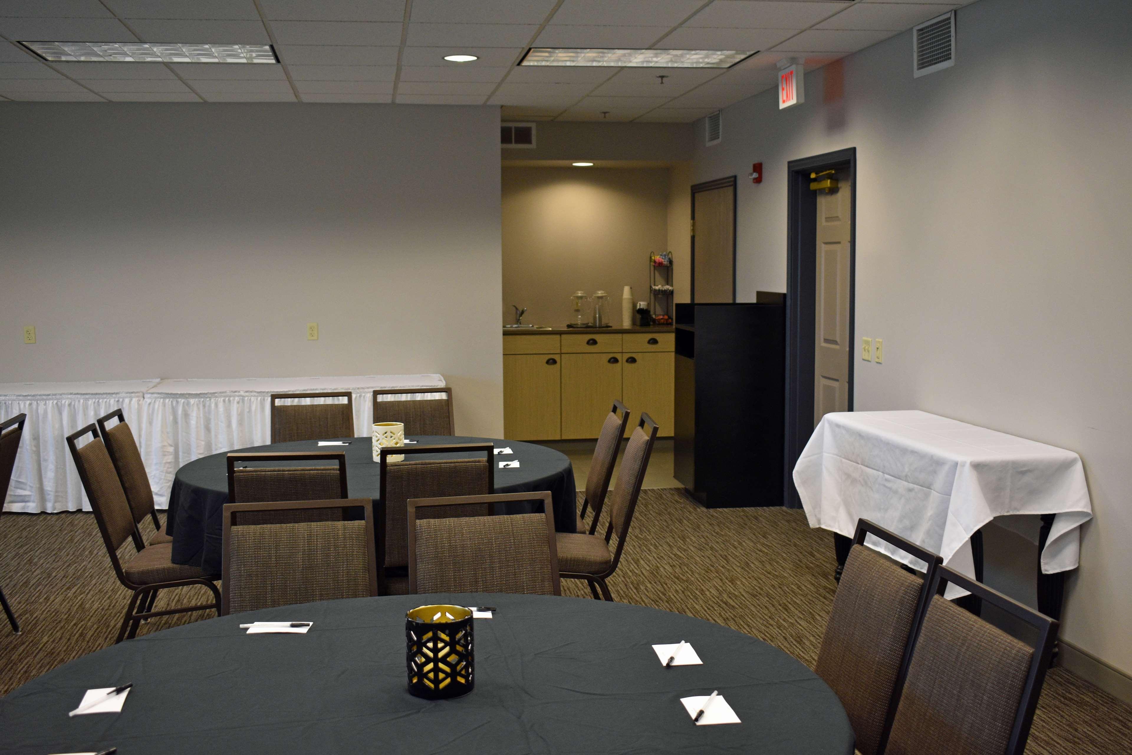Country Inn & Suites By Radisson, Northwood, Ia Extérieur photo