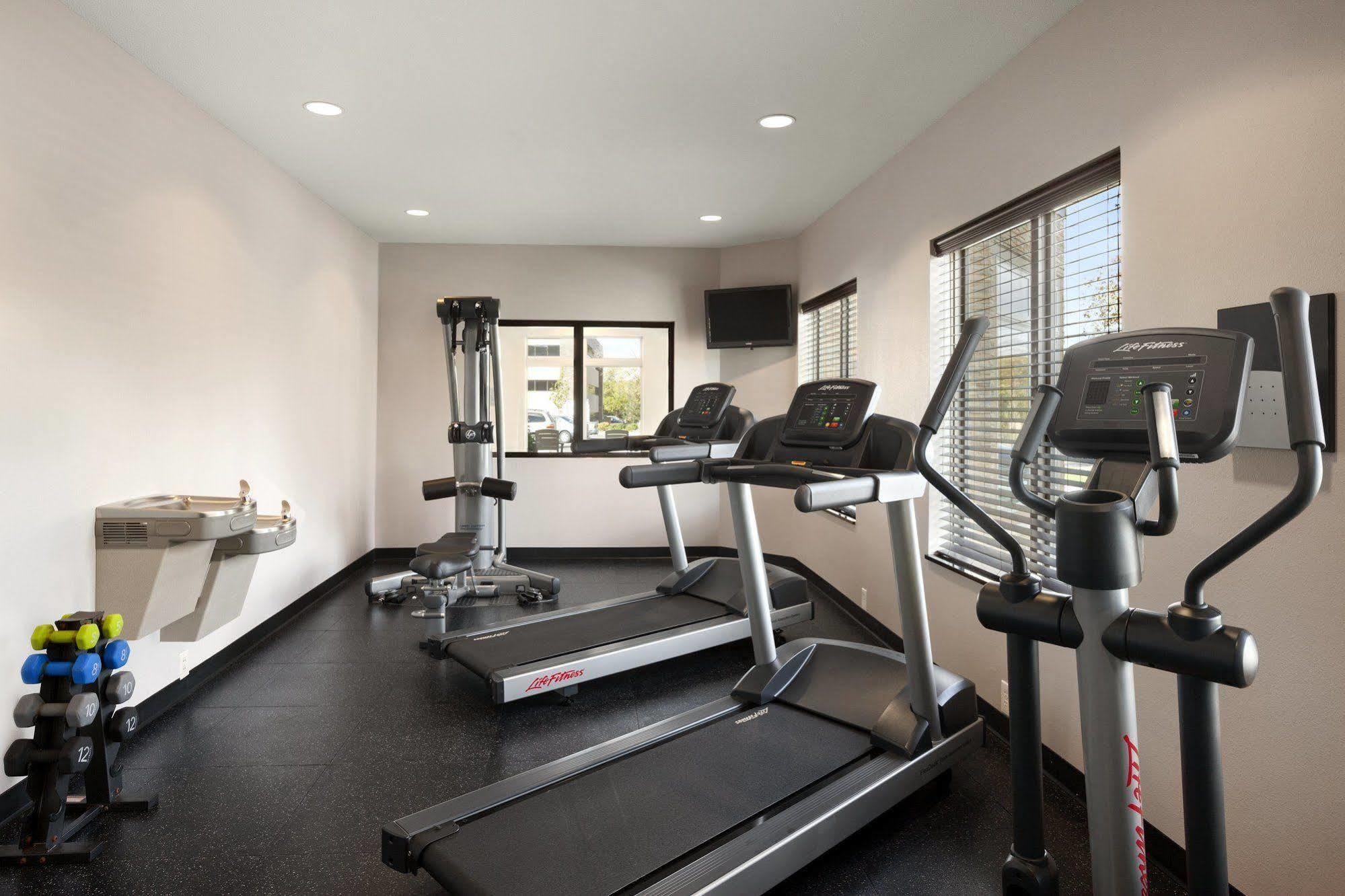 Country Inn & Suites By Radisson, Northwood, Ia Extérieur photo